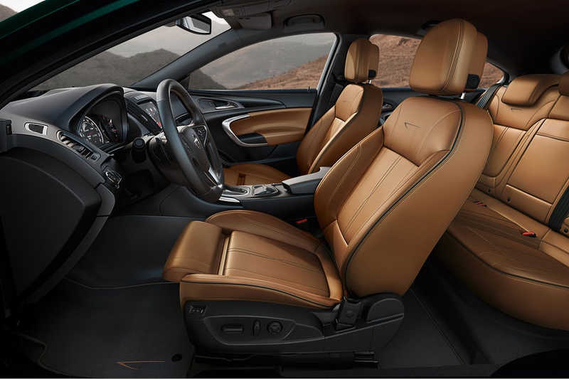 OPEL INSIGNIA COUNTRY TOURER
