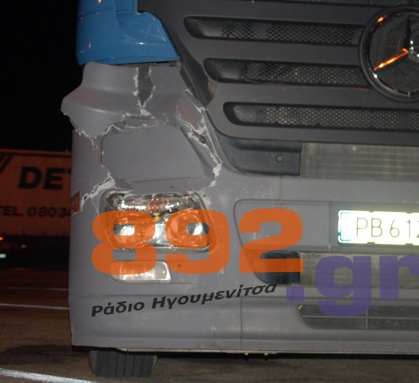 Τραγωδία μέσα σε πλοίο-Φορτηγό καταπλάκωσε άνδρα (pics-vid)