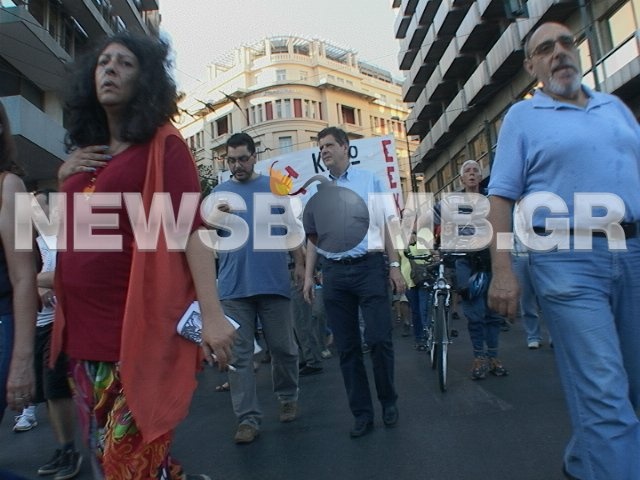 Κλειστή η Σταδίου-Σε εξέλιξη συγκέντρωση διαμαρτυρίας (pics-vid)