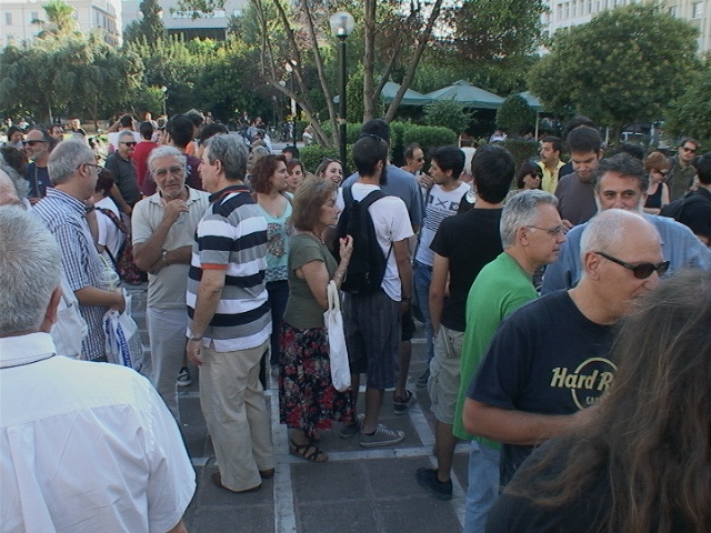 Κλειστή η Σταδίου-Σε εξέλιξη συγκέντρωση διαμαρτυρίας (pics-vid)