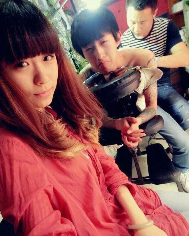 Θα αποδεικνύατε ποτέ την αγάπη σας με τέτοιο τρόπο; (pics)