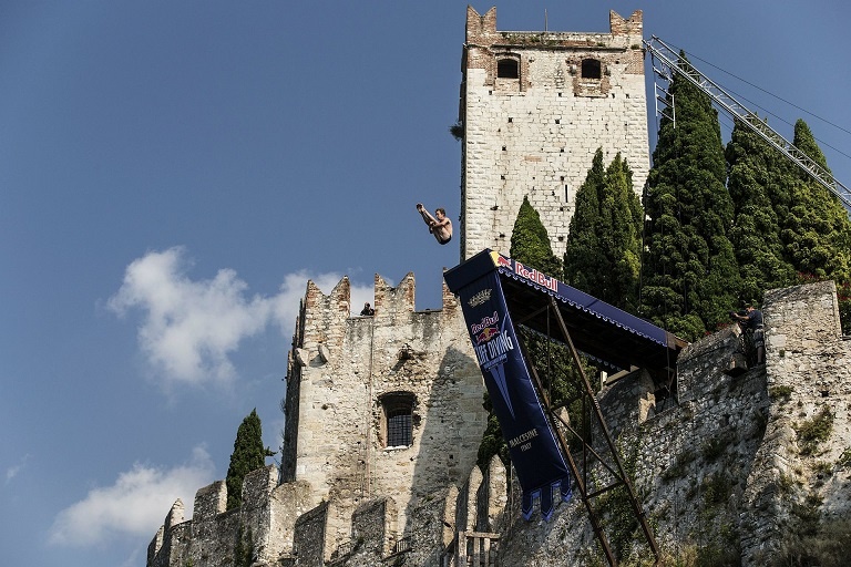 Καινούργιο βασιλιάς στο Cliff Diving 