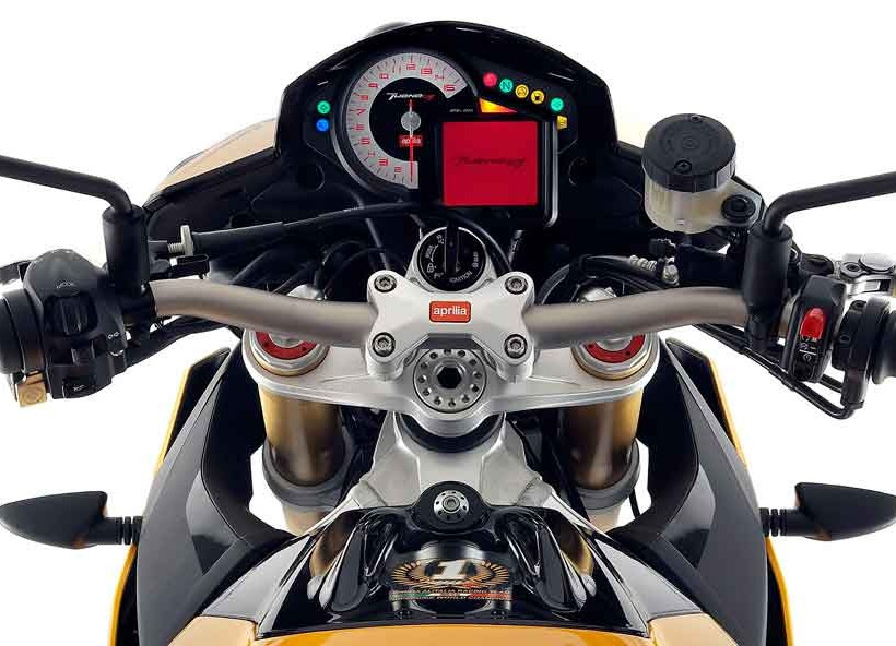 APRILIA TUONO V4R APRC