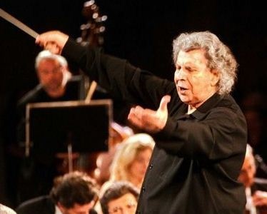 Μίκης Θεοδωράκης: 88 χρόνια από τη γέννησή του