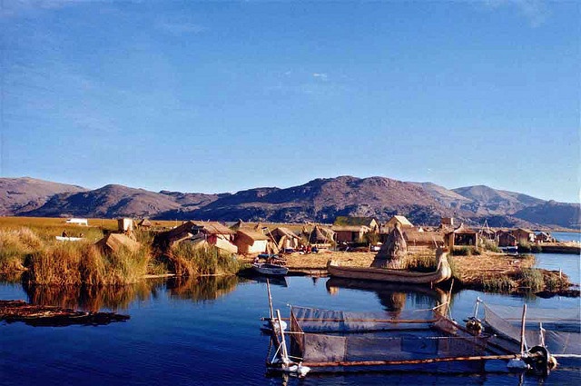 Χωριά που επιπλέουν στο νερό (φωτογραφίες)