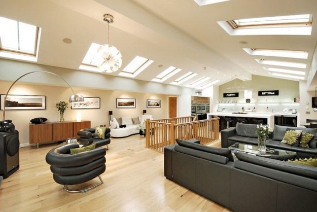 Δεν θα πιστεύετε στα μάτια σας μόλις δείτε το εσωτερικό του σπιτιού…