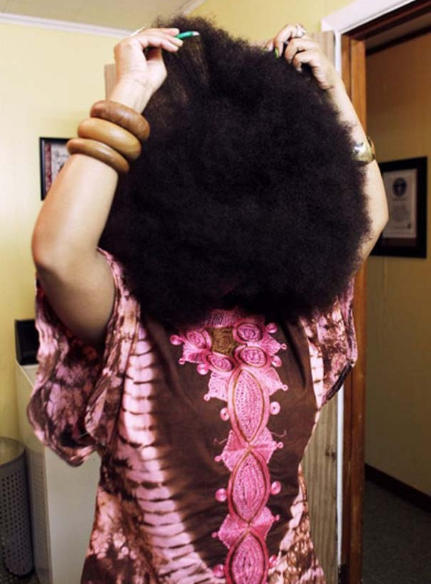 Η γυναίκα με την μεγαλύτερη αφάνα στον κόσμο (pics)