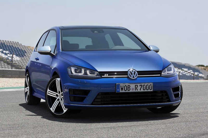 Νέο VW GOLF R με 300 άλογα