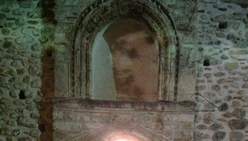 Αυλωνάρι: Η εικόνα έξω από την εκκλησία που «παγώνει» (pics-vid)