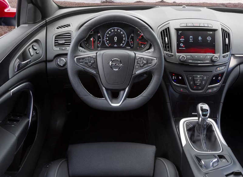 Ανανεωμένο opel insignia opc  