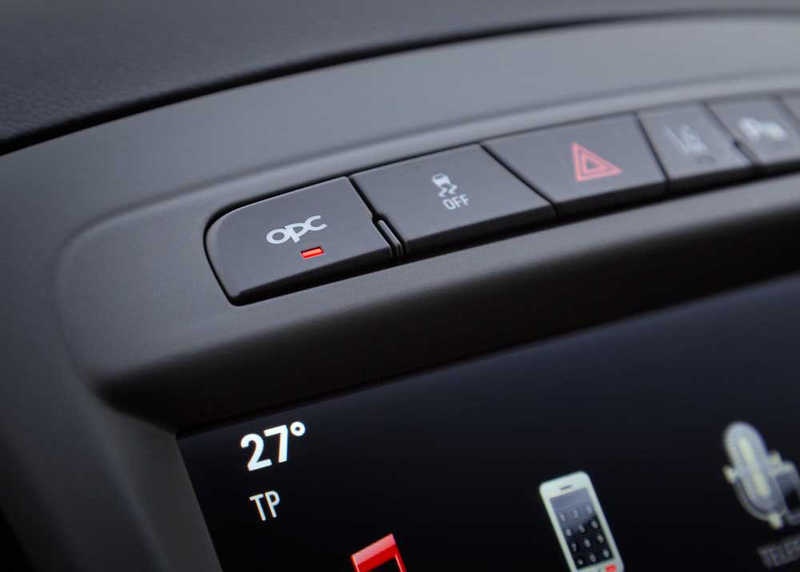 Ανανεωμένο opel insignia opc  