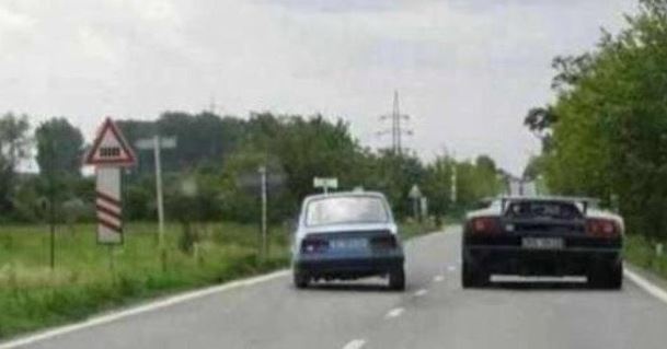 Αυτή η προσπέραση θα μείνει για πάντα στην ιστορία! Δείτε γιατί...