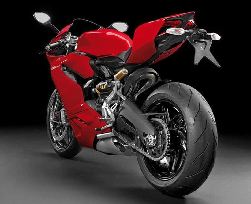 Νέα Ducati 899 panigale