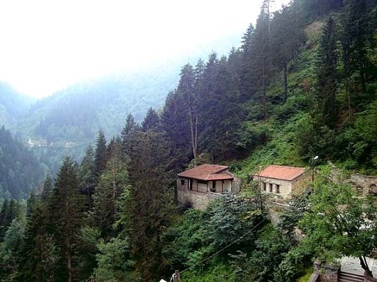Ο μαγευτικός ιερός τόπος της Παναγίας Σουμελά
