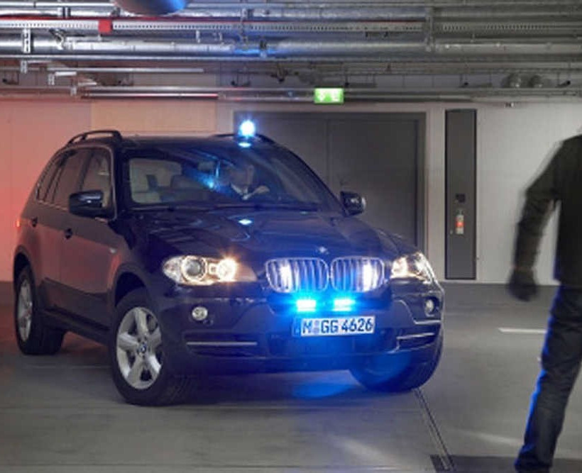 Bmw X5 security plus με αντοχή στα καλάσνικοφ 