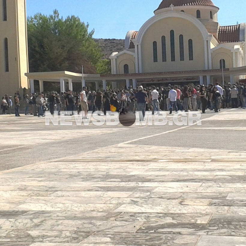 Το τελευταίο αντίο στον Παύλο Φύσσα