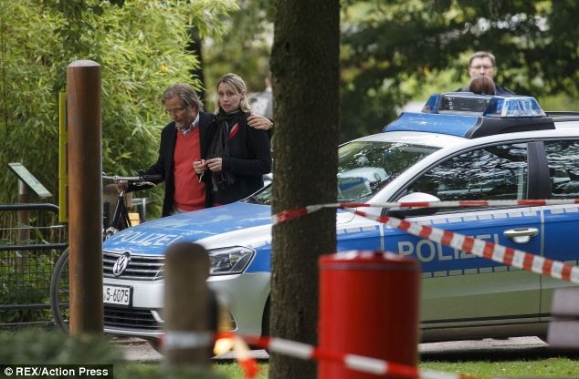 Τίγρης κατασπάραξε υπάλληλο ζωολογικού κήπου μπροστά στους επισκέπτες