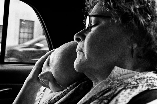 Συγκινητικό: Φωτογράφιζε τη γυναίκα του σε όλα τα στάδια του καρκίνου