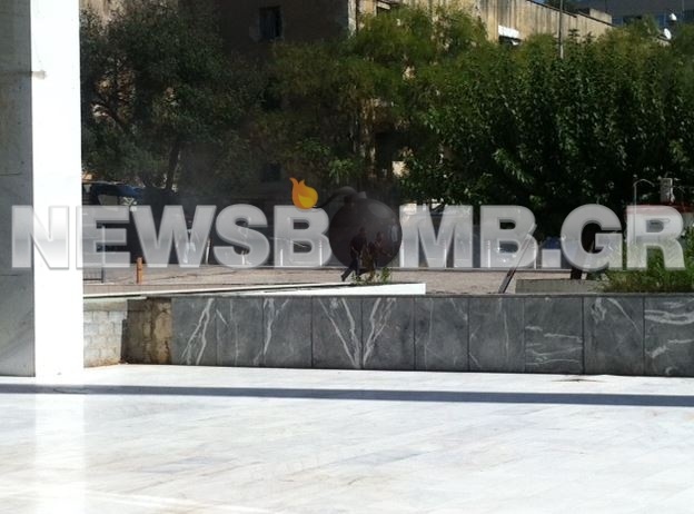 Επεισόδια στον Άρειο Πάγο (vids+pics)