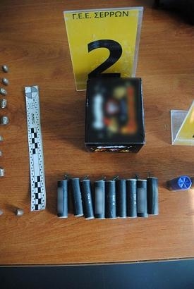 Σέρρες: Συνελήφθη μέλος της Χρυσής Αυγής για οπλοκατοχή (pics)