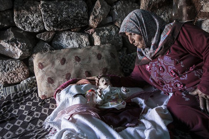 Προσφυγικοί καταυλισμοί στη Συρία ανάμεσα σε ρωμαϊκά ερείπια (pics)