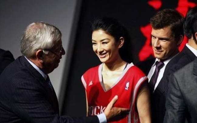 Ο φωτογραφικός φακός και το παιχνίδι με τον συγχρονισμό (pics)