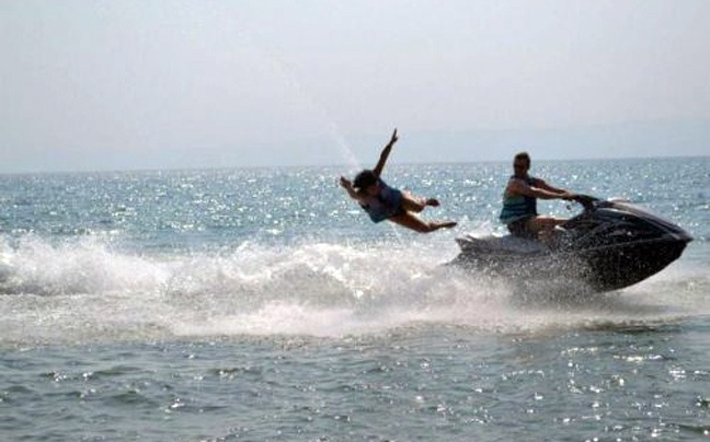 Όταν ο φακός πετυχαίνει την κατάλληλη στιγμή γίνονται θαύματα… (pics)