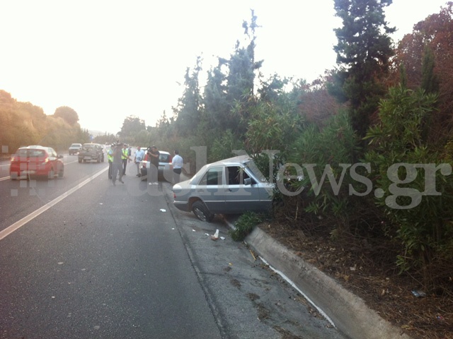 Σοβαρό τροχαίο με έναν τραυματία στα Χανιά (pics)