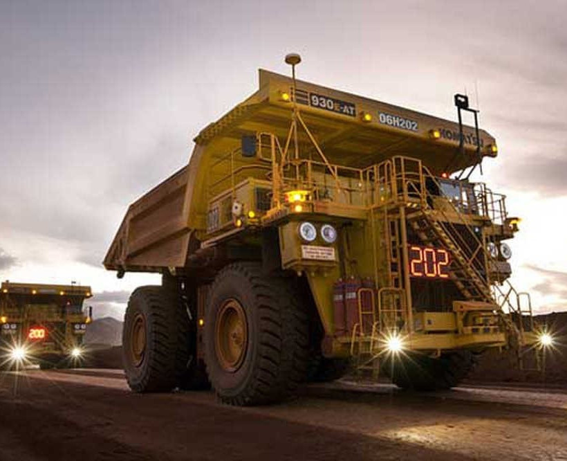 Φορτηγά - θηρία που μεταφέρουν 450  τόνους