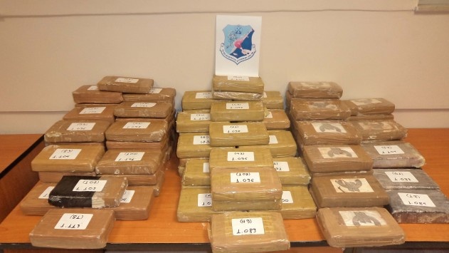 Στα «δίχτυα» της ΕΛ.ΑΣ. γιγαντιαίο καρτέλ κοκαΐνης (pics-video)