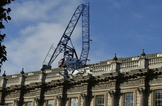 Στο έλεος της φονικής κακοκαιρίας η δυτική Ευρώπη