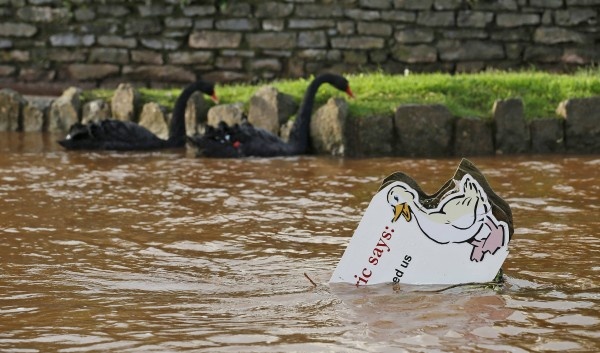 Στο έλεος της φονικής κακοκαιρίας η δυτική Ευρώπη