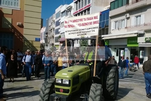 «Πλημμύρισε» το Ηράκλειο από αγρότες (Pics)