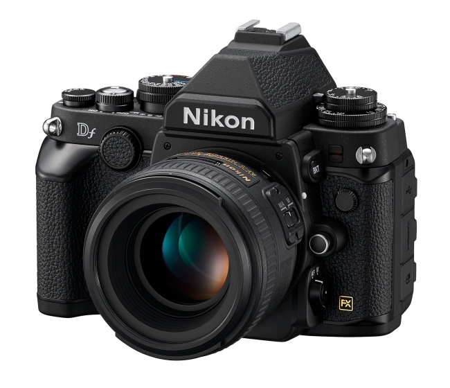 Η Nikon παρουσιάζει την Df