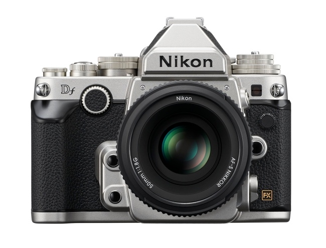 Η Nikon παρουσιάζει την Df