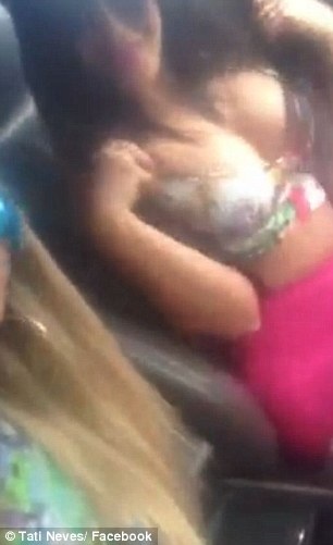 H Βραζιλιάνα Tati ανάβει φωτιές 