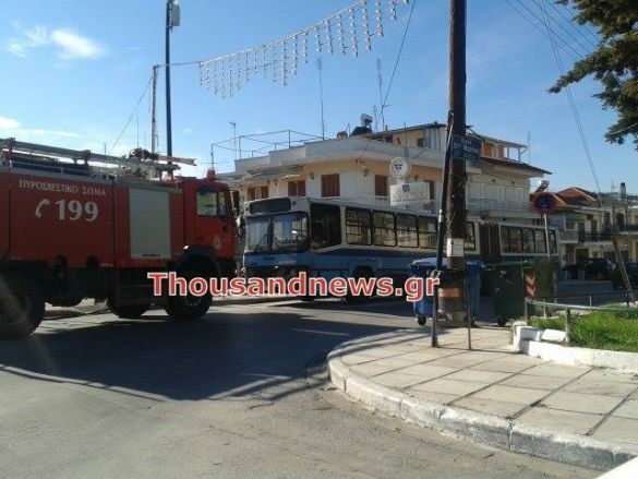 Παραλίγο μεγάλη φωτιά σε λεωφορείο του ΟΑΣΘ (ΦΩΤΟ)