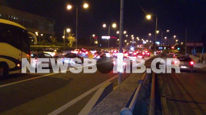 Τροχαίο ατύχημα στην Αθηνών-Λαμίας (pics) 