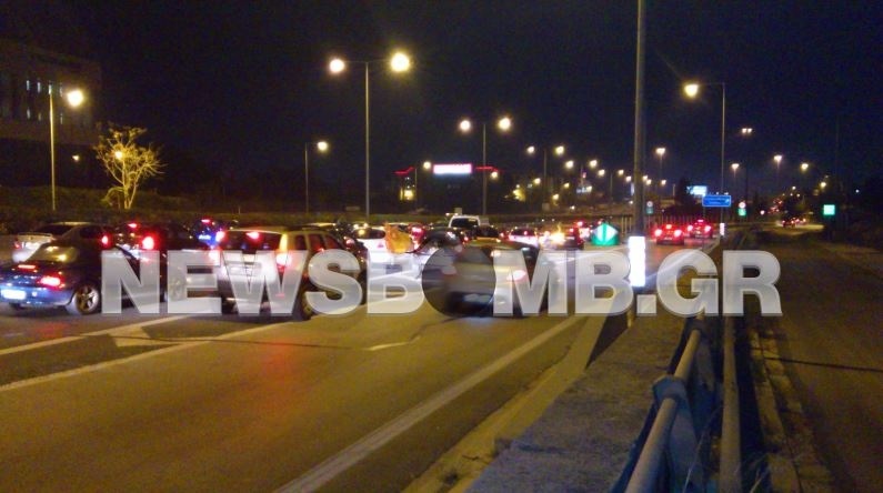 Τροχαίο ατύχημα στην Αθηνών-Λαμίας (pics) 