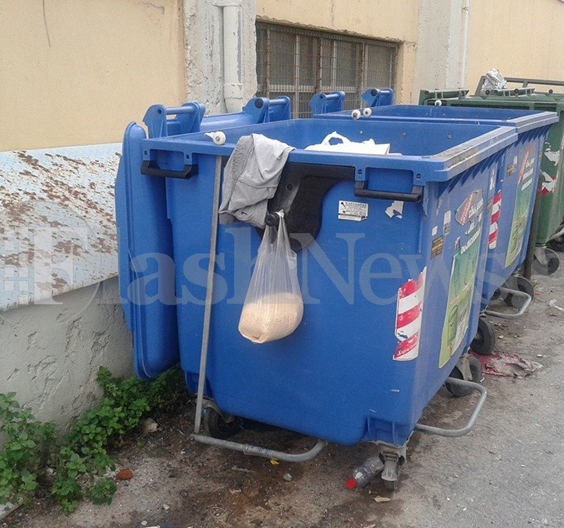 Κρήτη: Συγκλονιστικό μήνυμα αγάπης σε κάδο σκουπιδιών