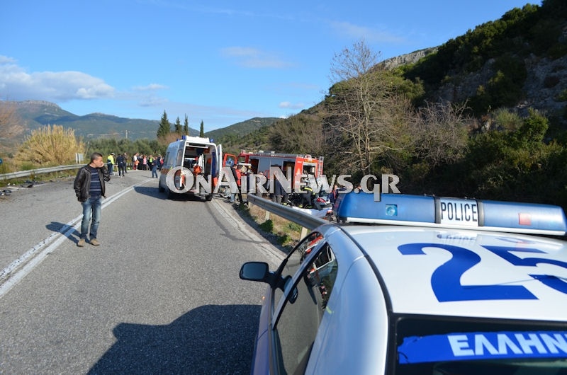 Εικόνες - ΣΟΚ από τη φονική σύγκρουση λεωφορείου των ΚΤΕΛ με Ι.Χ.