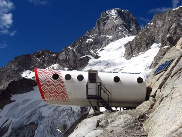 Ξενοδοχείο στην άκρη του γκρεμού! (pics)