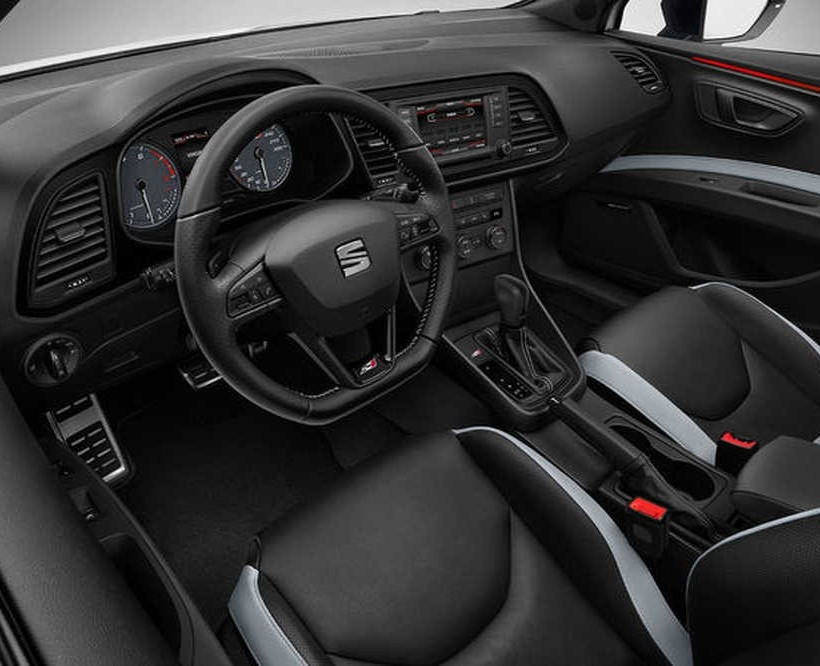 Seat Leon Cupra με 265 ή 280 άλογα