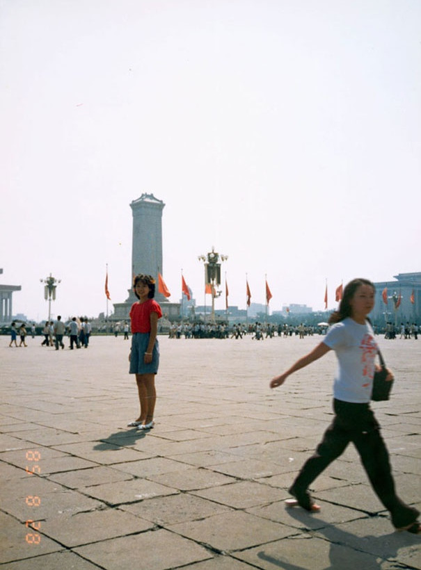 Φωτογραφήθηκε με τον...εαυτό της, όταν ήταν παιδί!