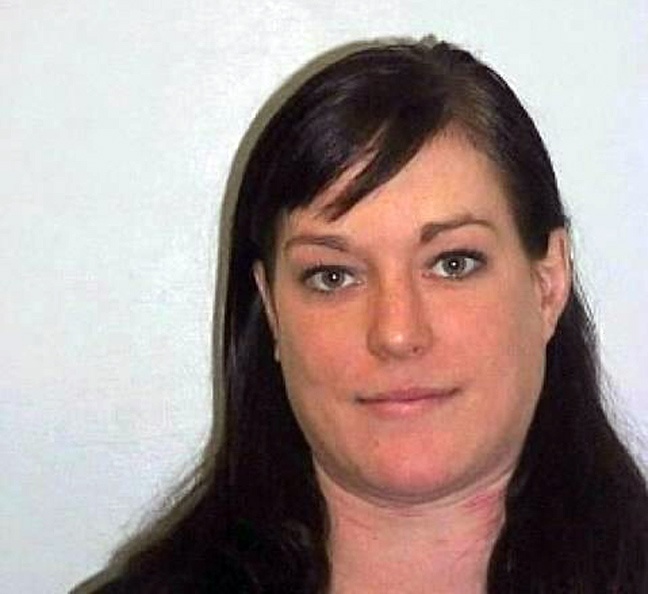 Φωτογραφίες-ΣΟΚ: Δείτε πώς έγινε αυτή η γυναίκα μετά από 23 συλλήψεις