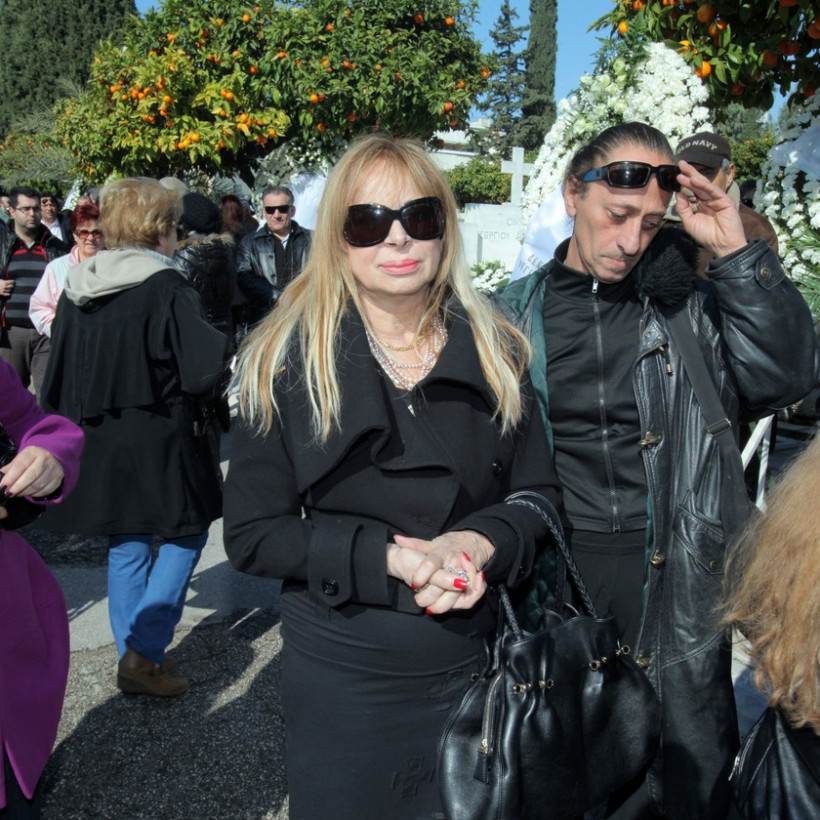 Το τελευταίο αντίο στην Τζένη Βάνου