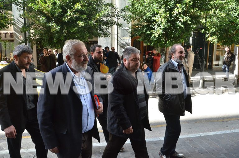 Σε εξέλιξη η συνάντηση Στουρνάρα- αγροτών