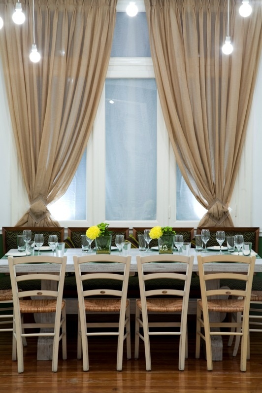 Γεύσεις Ελλ Οίνων στο εστιατόριο ΜΑΝΗΜΑΝΗ