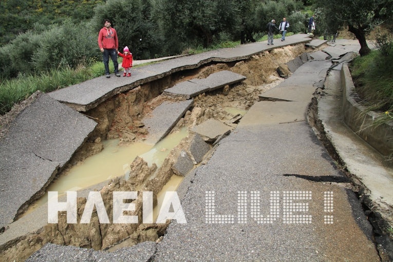 Ηλεία: «Βούλιαξαν» δρόμοι και δεξαμενές - Ανυπολόγιστες καταστροφές 