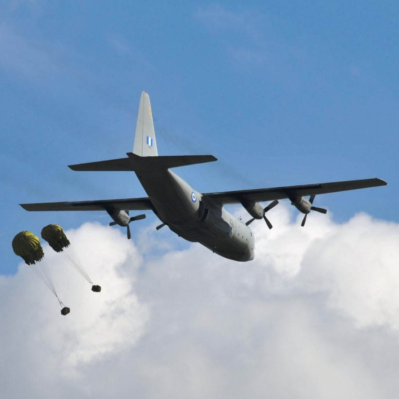 Exercise “Arrow” This is how the Greek Paratroopers are training (pic)